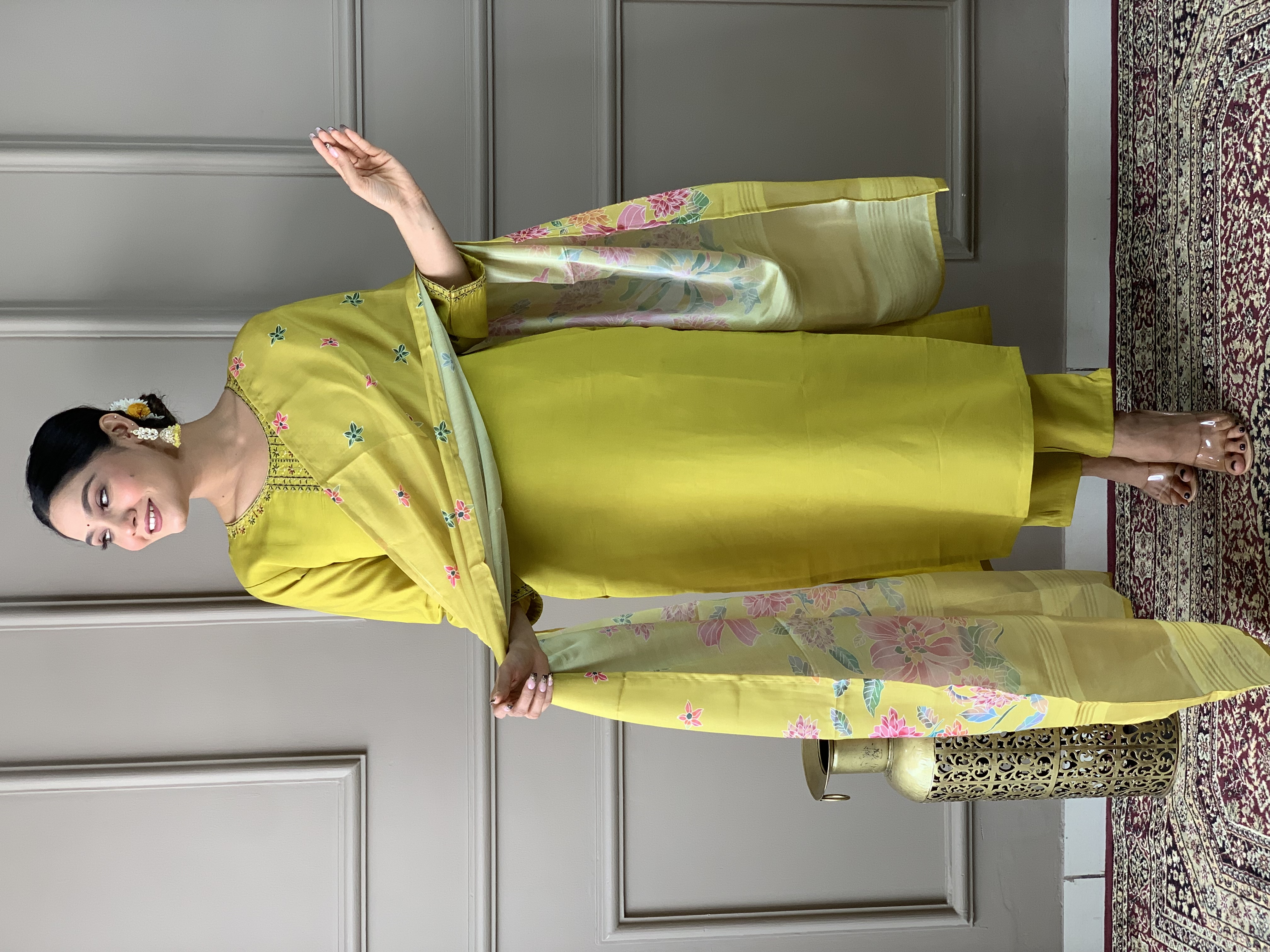 Lime Green Plain Kurta & Pants Set With Dupatta