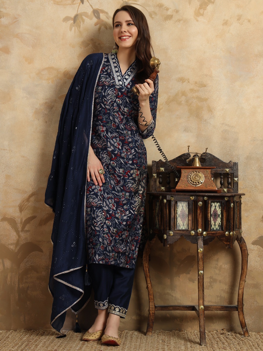 Black Color Women Viscose Chanderi Kurti Pant With Dupatta