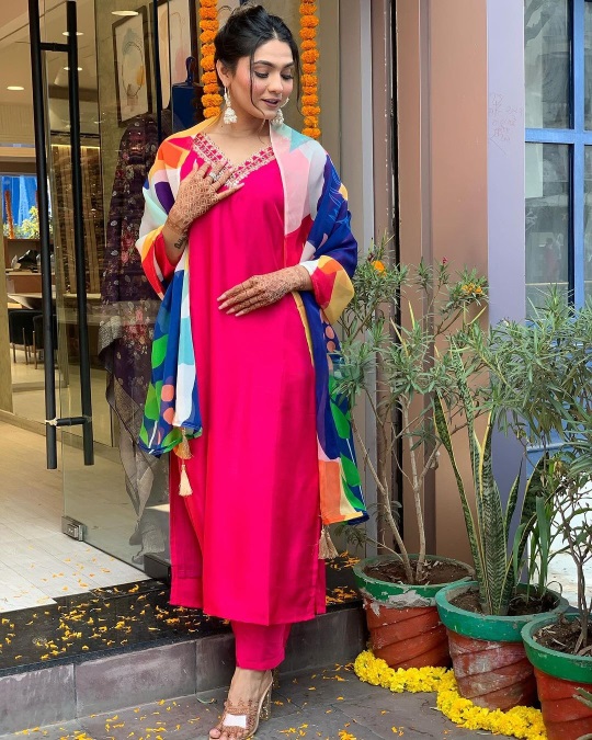 Pink Color Heavy Neck Design Plain Pant And Kurta with Multicolor Dupatta 